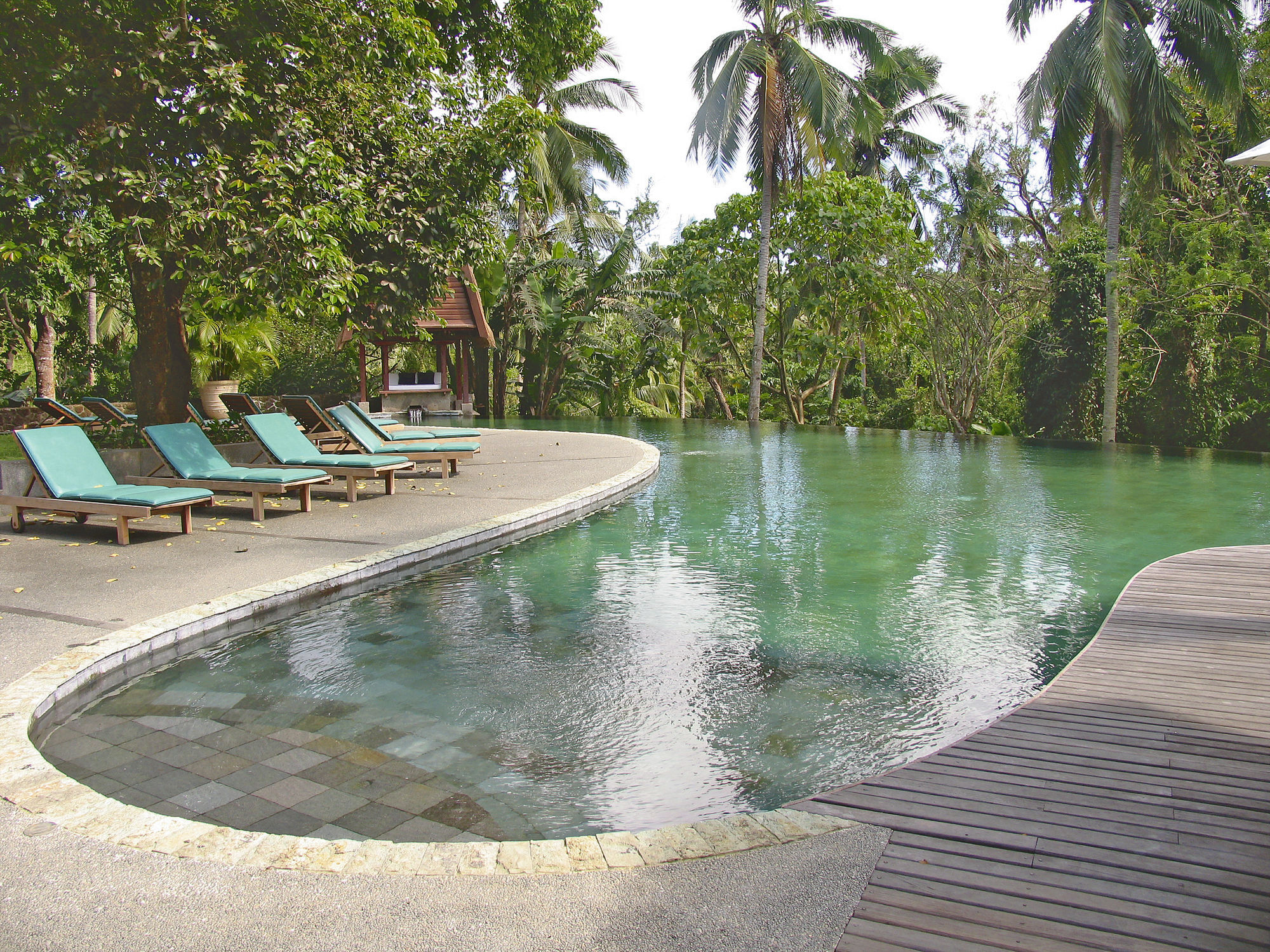 The Farm At San Benito Hotel Lipa City Exterior photo